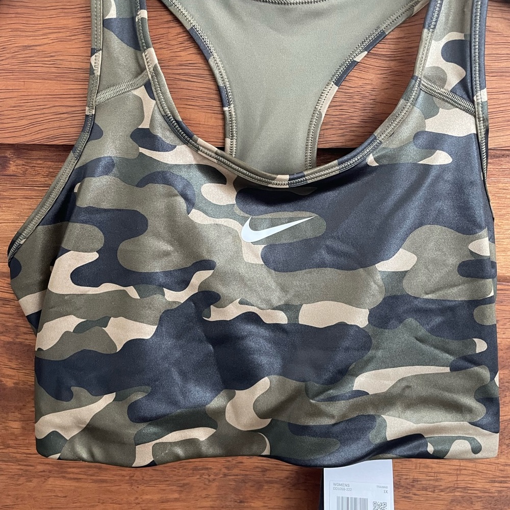 #SOLD NIKE DRI-FIT technology BRA. Size 1X. Comfortable and beautiful.